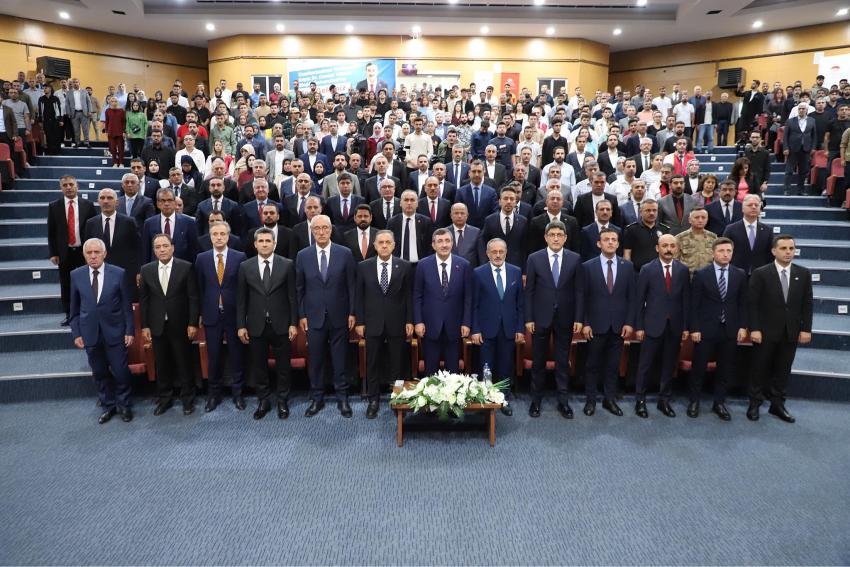 Cumhurbaşkanı Yardımcısı Yılmaz: Türkiye Olarak Filistin'e En Güçlü Desteği Veriyoruz